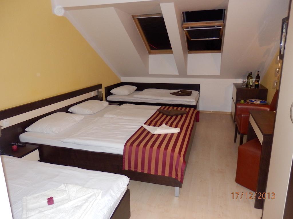 Free Apartman Бешеньова Номер фото